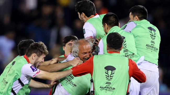 Pelatih Tajikistan Petar Segrt menyebut tidak ada lagi pihak yang mengejek timnya setelah lolos ke babak perempat final Piala Asia 2023 (2024).