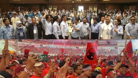 VIDEO:  TPN Ganjar-Mahfud dan TKN Prabowo-Gibran Rebutan Suara Jateng