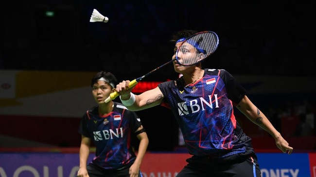 Apriyani/Fadia Berjuang Keras Tapi Gagal Lolos ke Semifinal Singapore Open