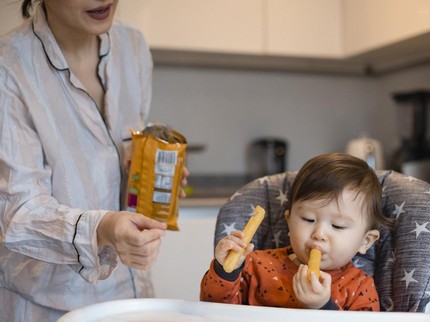 17 Rekomendasi Biskuit Bayi 6 Bulan ke Atas, Cocok untuk Makanan Selingan saat MPASI