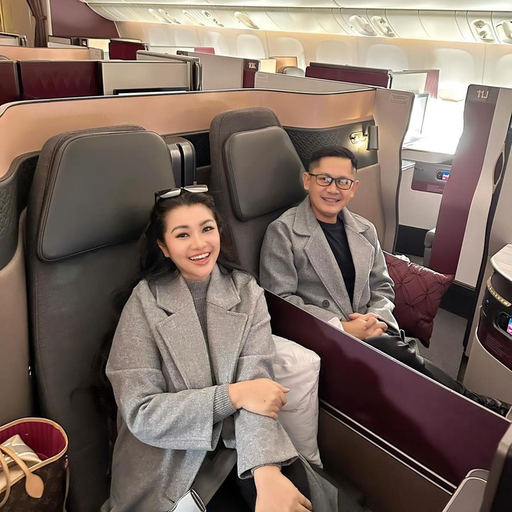 <p>Ya, pernikahan mereka memang belum dikaruniai anak. Walau begitu, pasangan ini tetap terlihat optimis dan berusaha untuk mendapatkan keturunan. (Foto: Instagram @fitricarlina)<br /><br /><br /></p>