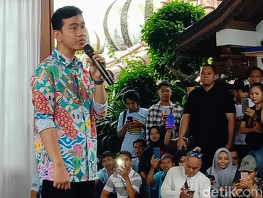 img-title Geger Diduga Nomor HP Gibran Rakabuming Bocor, Akun Fufufafa Langsung Jadi Sorotan