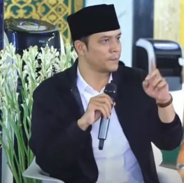 Sosok Gus Kautsar Mertua Gus Sunny yang Izinkan Sang Putri Nikah di Bawah Umur