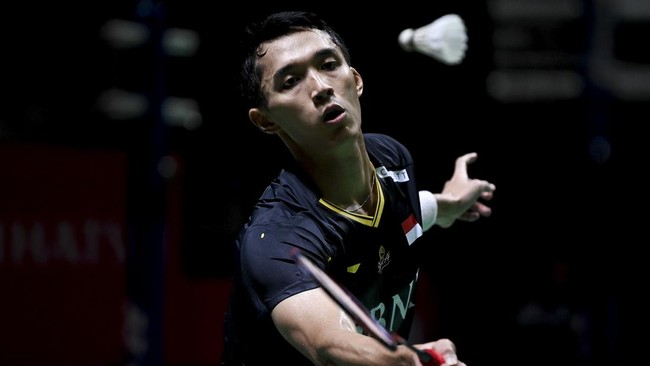 Tim putra Indonesia termasuk Jonatan Christie mengeluhkan kondisi shuttlecock di Thomas Cup 2024 yang 'tidak normal'.