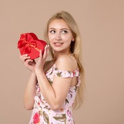 Ini Inspirasi Kado Valentine Unik yang Cocok untuk Setiap Zodiak, Kalau Kamu Apa?