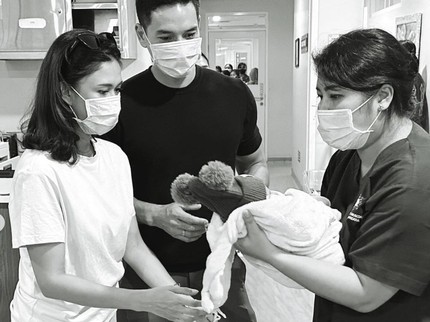 Bukan Tak Mau, Ini Alasan Nana Mirdad Tak Adopsi Bayi Terlantar yang Ia Temukan