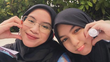 HUBUNGAN INES DAN MARSHANDA