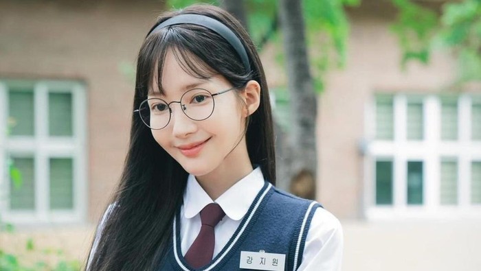 Awet Muda, Aktris Korea Berusia 30-an Ini Masih Cocok Mengenakan Seragam Sekolah di Drama Terbaru