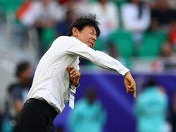 Shin Tae-yong Vs Philippe Troussier: Selalu Menang dan Belum Bobol