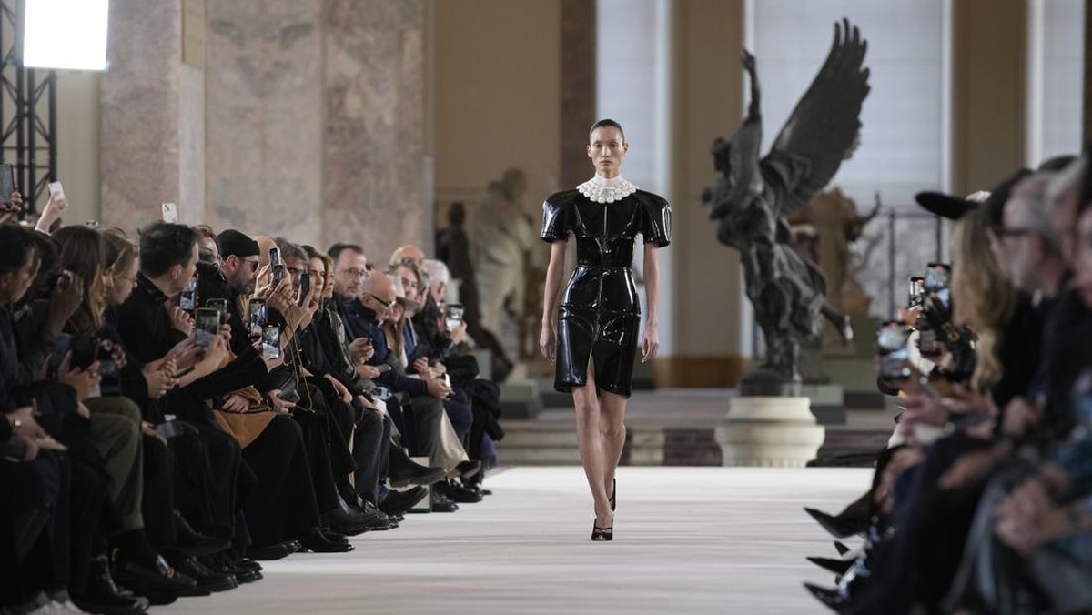 FOTO: Schiaparelli dan Imajinasi Evolusi Teknologi dan Kosmik