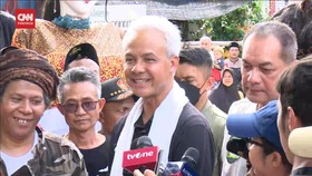 VIDEO:Jokowi Sidir Jalan Rusak Jateng, Ganjar: Dulu Presiden Puji Saya