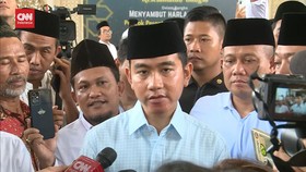 VIDEO: Mahfud Berencana Mundur dari Menteri, Gibran: Ya Monggo