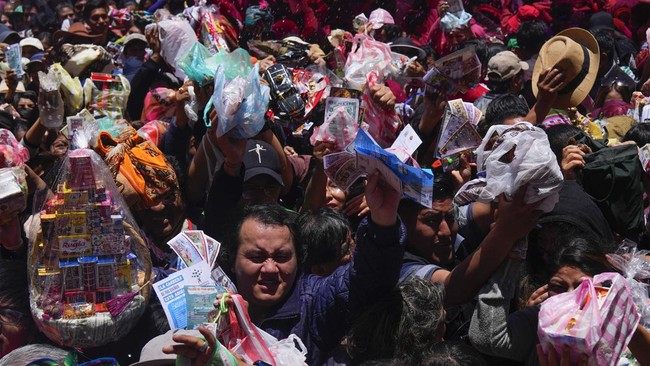 The alasitas fair in la paz bolivia