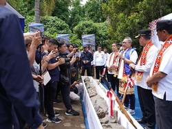 Mendag Zulhas Pimpin Peletakan Batu Pertama Pasar Tematik Danau Ranau