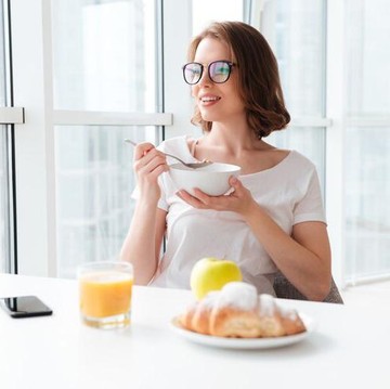 5 Kebiasaan Sarapan Sehat yang Ampuh Menurunkan Berat Badan