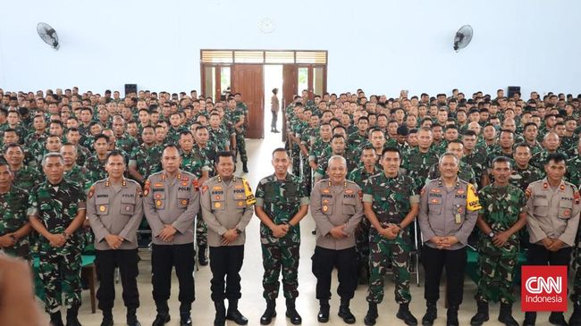 Presiden Resmi Teken Keputusan Naikkan Gaji Anggota TNI dan Polri