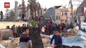 VIDEO: Israel Serang Masjid di Rafah Gaza, Lima Orang Tewas