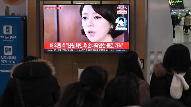 Presiden Korea Selatan Yoon Suk Yeol menyebut serangan terhadap anggota parlemen Bae Hyun Jin sebagai aksi terorisme.
