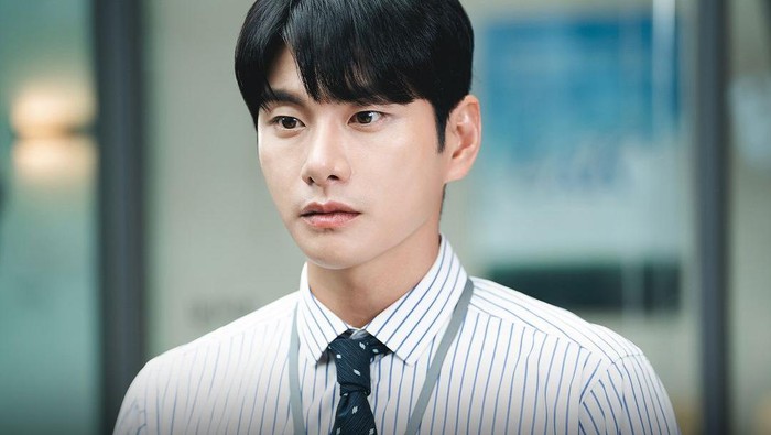 Curi Perhatian di Marry My Husband, Ini 5 Peran Lee Yi Kyung di Drakor yang Selalu Tampil Kocak
