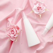 6 Rekomendasi Skincare dengan Kandungan Air Mawar yang Kaya Manfaat