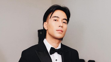 img-title Dibintangi Vidi Aldiano, Iklan Terbaru Shopee Garansi Tepat Waktu Bikin Heboh Netizen