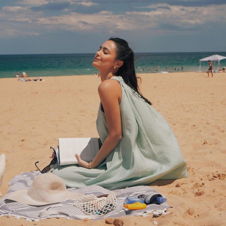 <p>Belum lama ini CEO MD Entertainment, Manoj Punjabi, membeberkan deretan artis yang akan berperan dalam film <em>Laura</em>, Bunda. Artis cantik Amanda Rawles pun dipercaya untuk memerankan sosok Laura Anna. (Foto: Instagram: @amandarawles)</p>