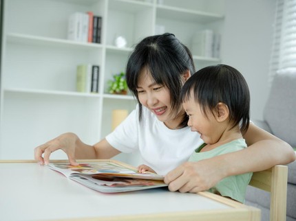 Bunda Berpendidikan Tinggi akan Pengaruhi Bayi Bicara Lebih Cepat? Ini Kata Pakar