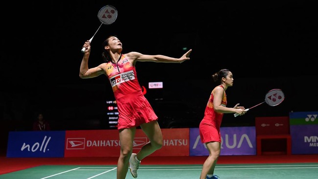 Zhang Shuxian/ Zheng Yu dan Rawinda Prajongjai/Jongkolphan Kititharakul memberi kesaksian insiden lampu di Istora pada ajang Indonesia Masters.