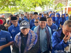 Zulkifli Hasan Minta Kader PAN Perkuat Gerakan di Akhir Masa Kampanye