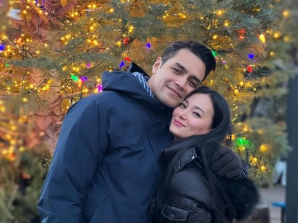 5 Potret Tampan Jonas Rivanno Suami Asmirandah Kembali Main Sinetron Stripping