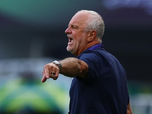 Pelatih Irak Dikritik Jelang Lawan Timnas Indonesia