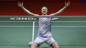 FOTO: Antonsen Si 'Istora Boy' Kembali Berjaya di Indonesia Masters