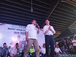 Kampanye Bareng Tom Lembong di Jogja, Cak Imin: Lagi Siap-siap Ngadepi Opung