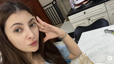 img-title Sarah Keihl Cerita Momen Mendebarkan Jadi Ibu Menyusui