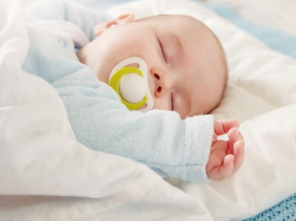 Bolehkah Memberi Empeng pada Bayi Baru Lahir? Ini Penjelasannya