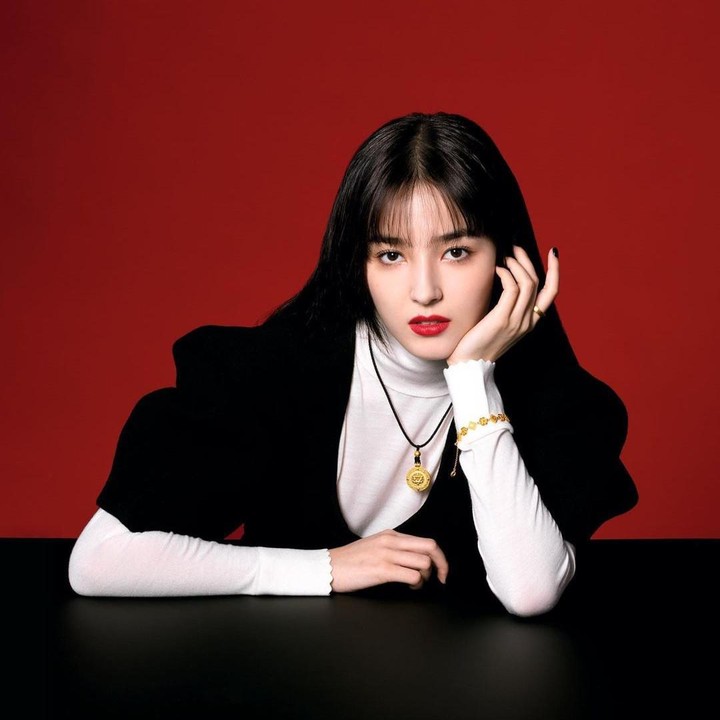 <p>Nancy Jewel McDonie juga terlibat dalam proyek-proyek lain, seperti menjadi bagian dari Inkigayo's project girl group Sunny Girls. Ia juga terlibat dalam proyek drama musik web <em>Some Light</em> pada 2017. (Foto: Instagram @nancyjewel_mcdonie_)</p>