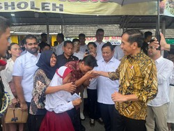 Cerita Penjual Bakso di Magelang Disinggahi Jokowi-Prabowo untuk Makan Siang