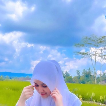 Dinikahi saat Usia 12 Tahun, Kabar Terbaru Lutfiana Ulfa Kini Sudah Punya Cucu