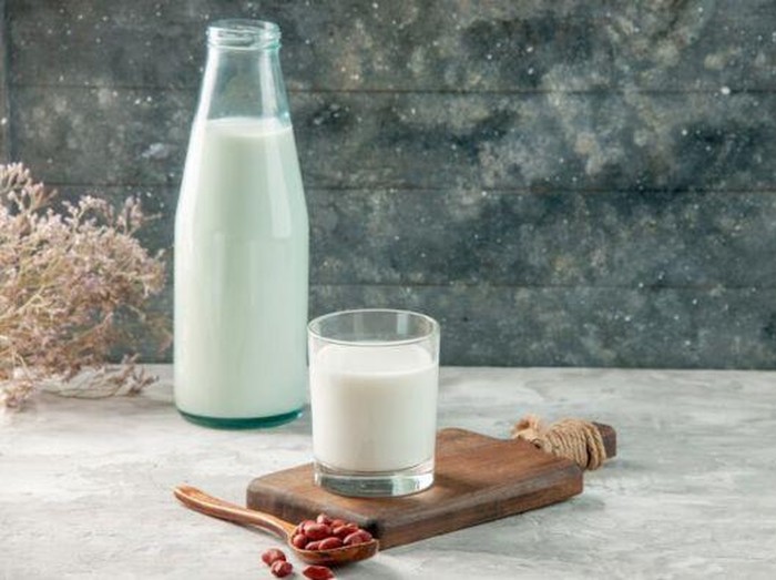 Mitos Durian yang Berkaitan dengan Susu dan Alkohol/Foto: Freepik/KamranAydinov