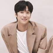 Pasca Keluar dari CUBE Entertainment, Aktor Na In Woo dan Manajer Dikabarkan Dirikan Agensi Sendiri