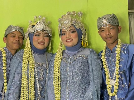 Viral Gadis Kembar Nikahi Pria Kembar di Bandung, Orang Tua Sempat Tak Percaya Bun
