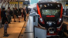 KAI Tambah Perjalanan LRT Jabodebek Jadi 336 per Hari
