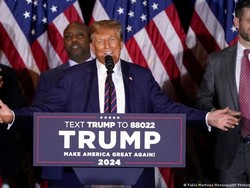 Donald Trump Cap Facebook Musuh Masyarakat, Saham Meta Rontok