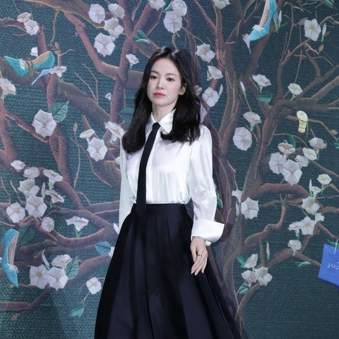 SEOUL, SOUTH KOREA - DECEMBER 20: South Korean actress Song Hye-Kyo attends 