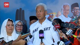 VIDEO: Jokowi Temui Sultan HB X, Ganjar: Saya Senang, Datang Pertama