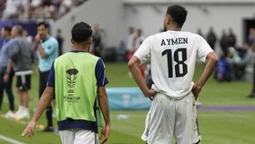 Alasan Kartu Merah Pemain Irak Aymen Hussein Saat Selebrasi Makan