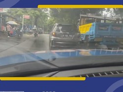 Honda Jazz Dikejar Polisi, Ternyata STNK Palsu - Nunggak Pajak 7 Tahun