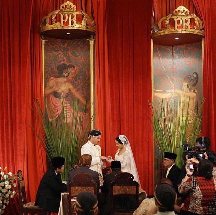 <p>Momen tersebut diketahui langsung dari laman Instagram pribadi sang Bunda. Sebagai orang tua, Soraya tentunya tak bisa menyembunyikan perasaan bahagianya. (Foto: Instagram@sorayahaque)</p>
