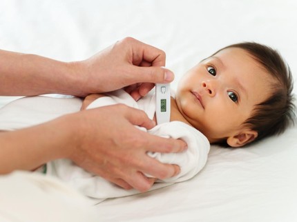 Ciri-ciri Pneumonia pada Bayi, Bunda Perlu Tahu