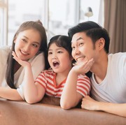 Anak adalah Peniru Ulung, Biasakan Lakukan 8 Hal Positif Ini di Depan Anak, Yuk!